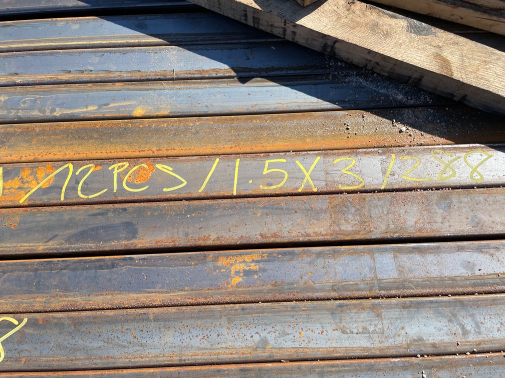(12) 1-1/2" x 3" Steel Tube