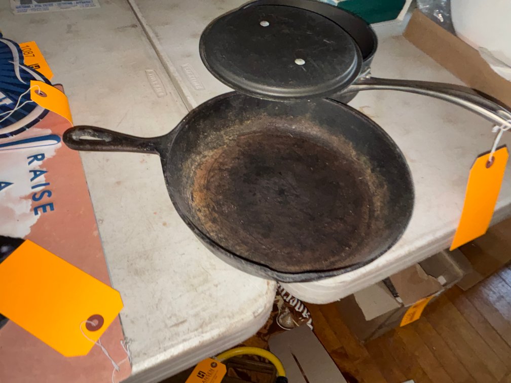 No. 8 Cast Iron Skillet