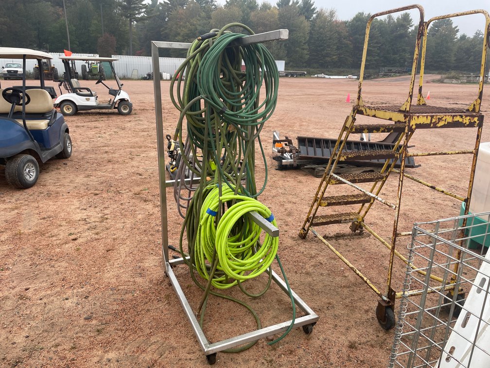 Contents of 4 Pallets