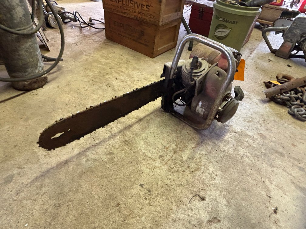 Cobra Chainsaw