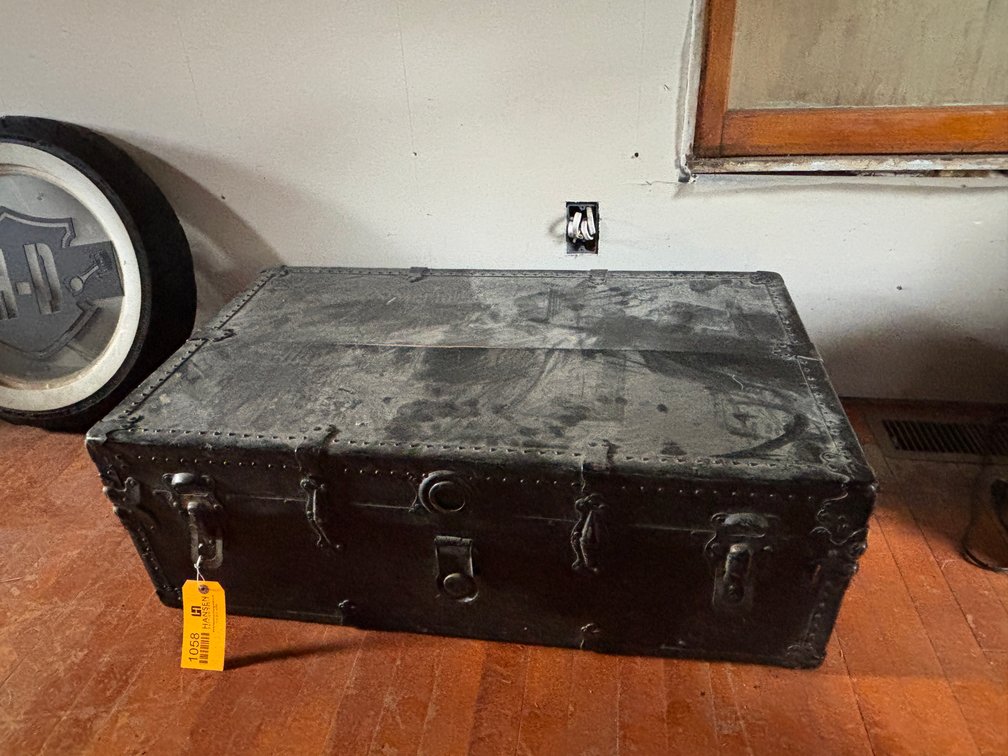 Vintage Trunk