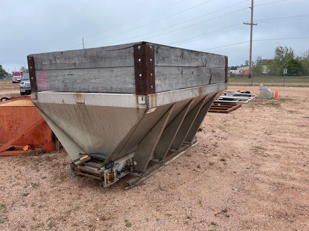 10' Salter and Sander Box with Conveyor Bottom