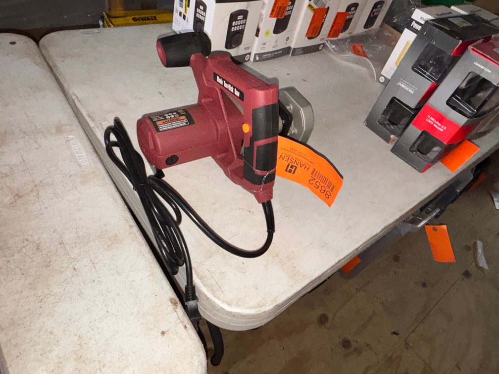 Shop Tool Blade Toe-Kick Saw (Strum, WI)