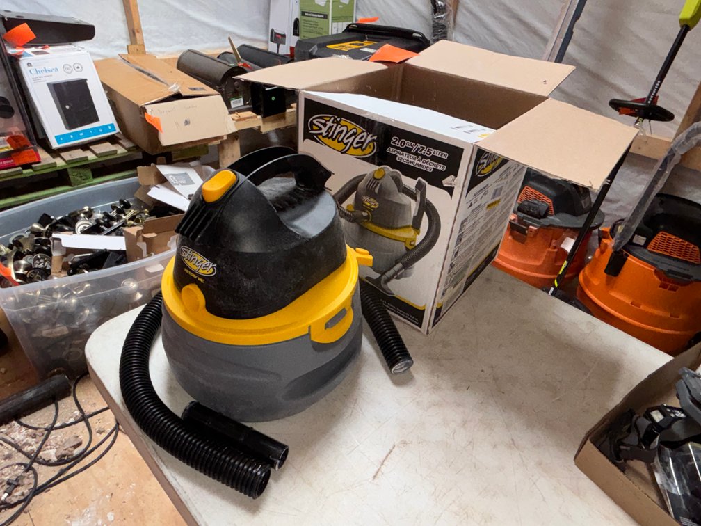 Stinger 2 Gallon Wet/Dry Vacuum (Strum, WI)