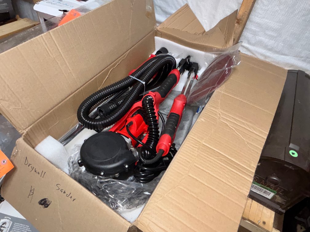 Vevor Drywall Sander (Strum, WI)