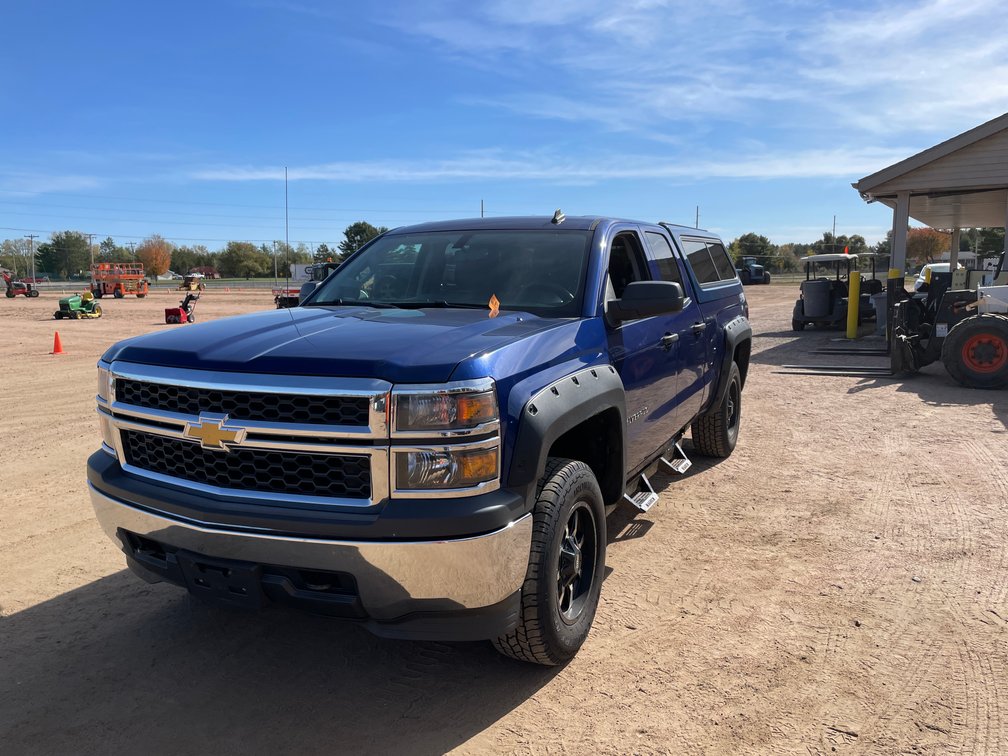 2014 Chevy 1500 Silverado (Has WI Title)