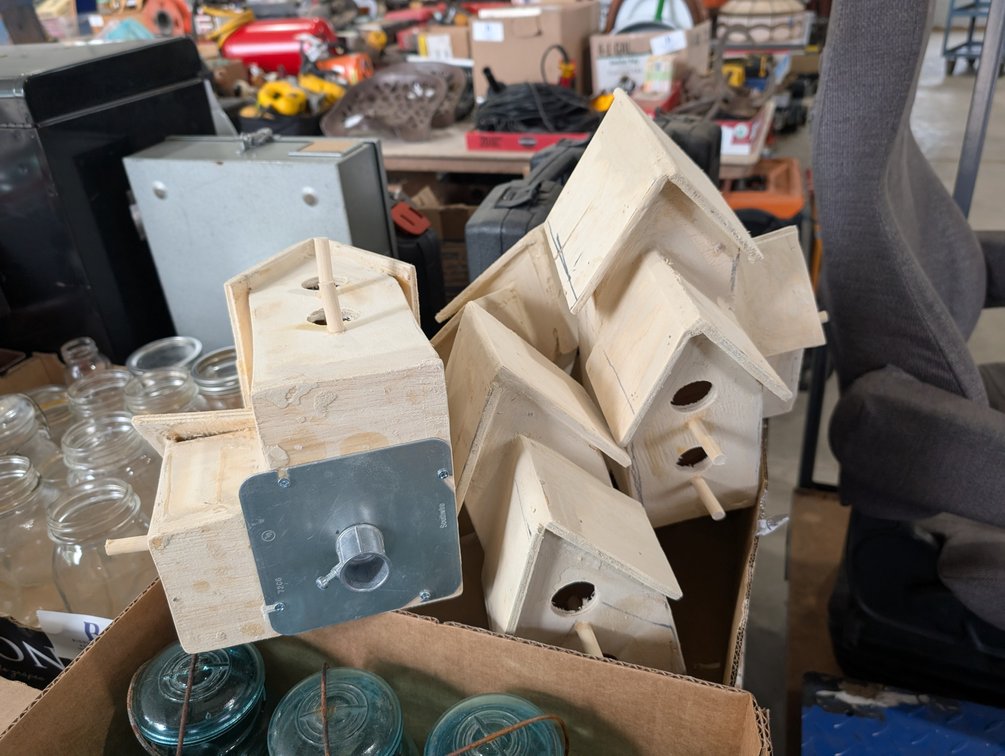 Unfinished Birdhouses