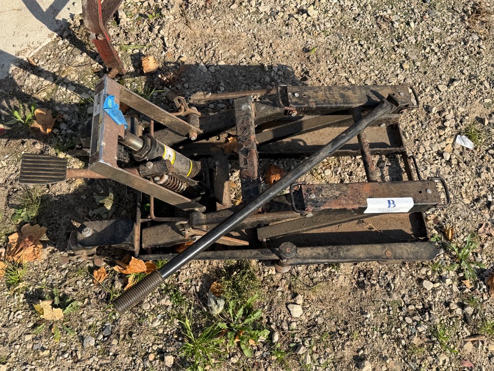 Larkin ATV Jack