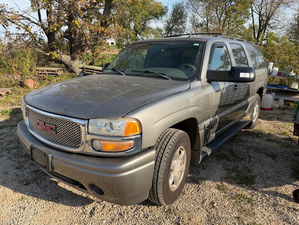 2006 GMC Denali (clean WI title)