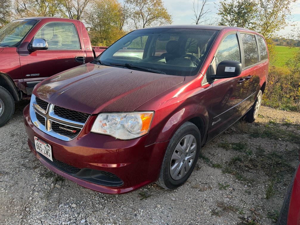 2017 Dodge Caravan/Rear Entry Handicap Van (clean WI title)