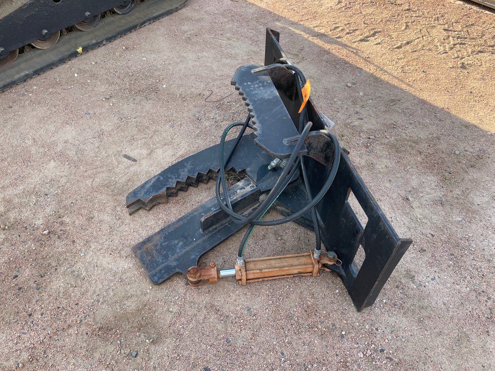 Universal Skid Steer Mount