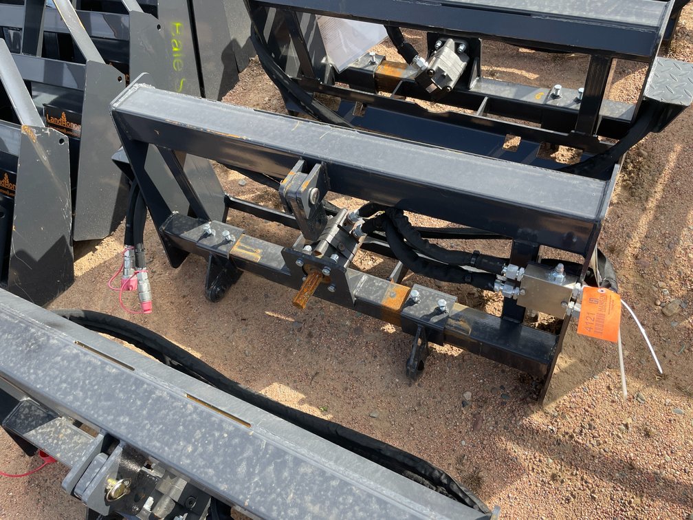 LandHonor Skid Steer 3 Point Hitch Adapter