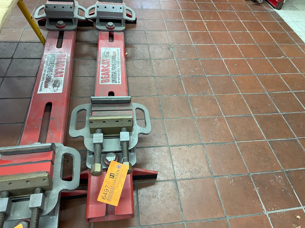 BearCat Universal Frame Clamp