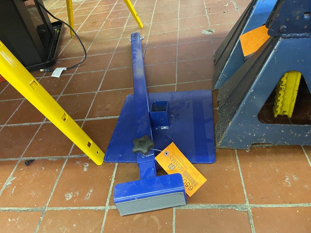 Heavy Duty Stand