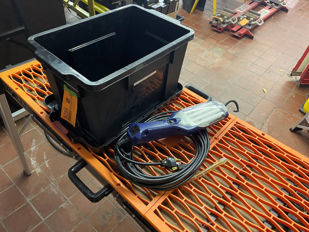 ATD Hanging Shop Light and Rope Light