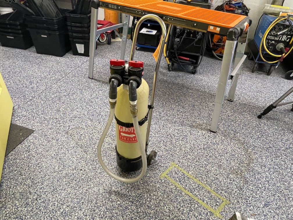 Griot's Portable Water Deionizer