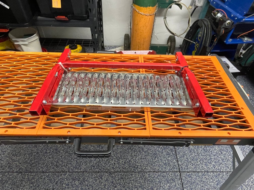 Metal Non-Slip Step