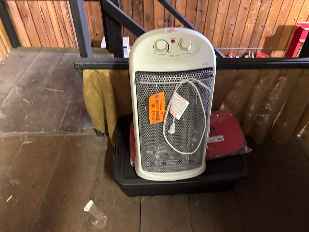 Quartz Heater and Plastic
