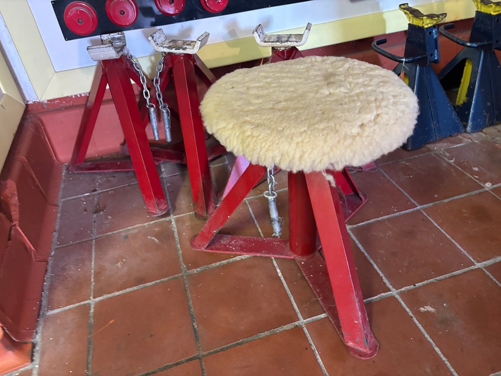 (3) Jack Stands and Stool