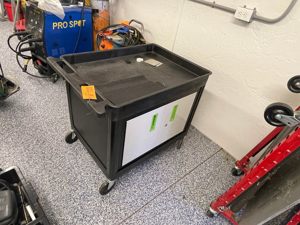 Heavy Duty Rolling Cart