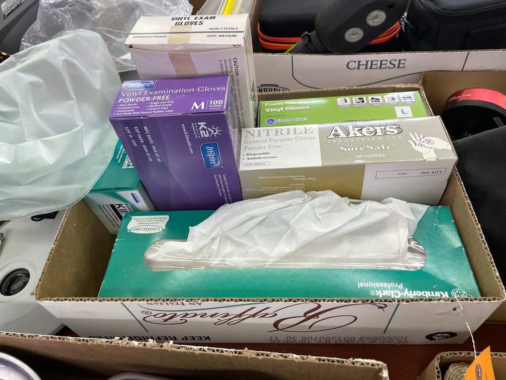 (4) Boxes of Gloves and (2) Boxes of Wipes