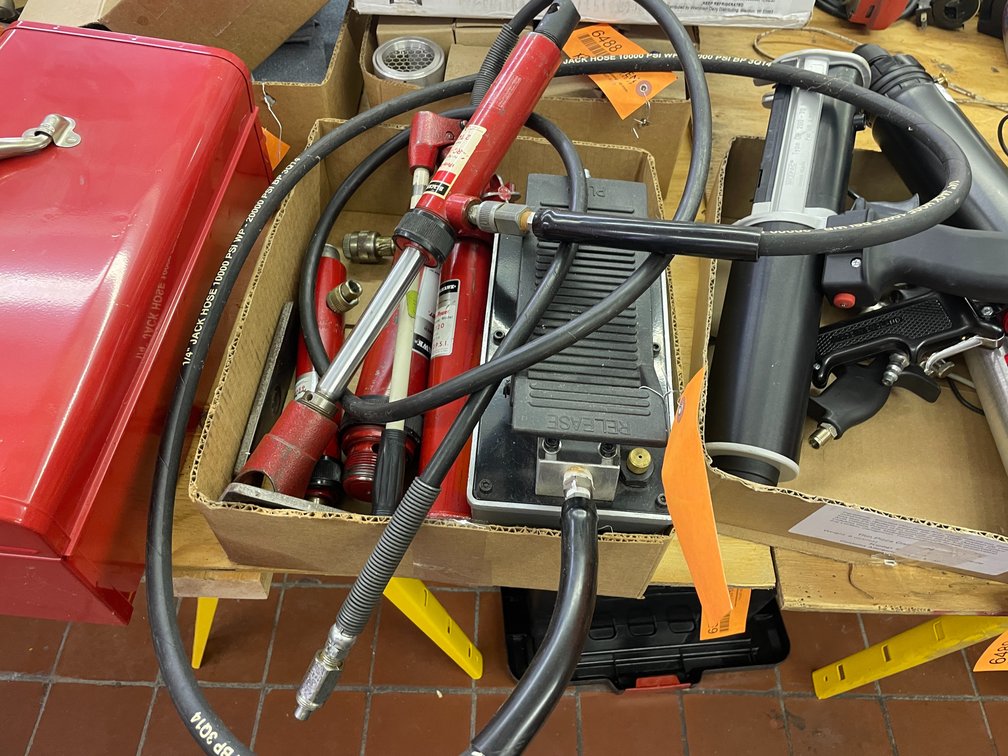 (3) Blackhawk Porta Power