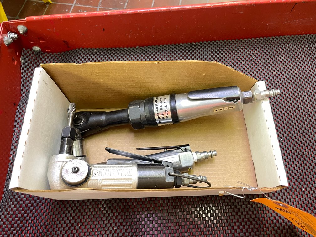 (3) Pneumatic Tools