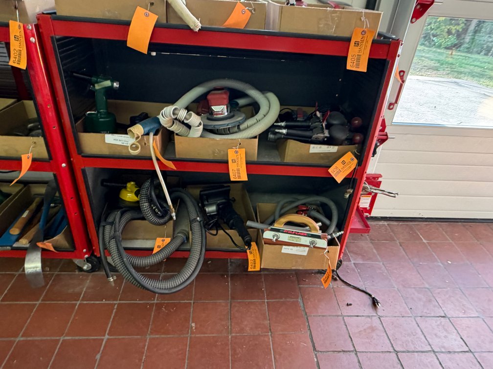 Hutchins Rolling Tool Cart