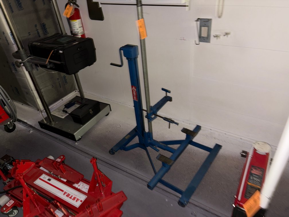 Auto Specialties Parts Lift