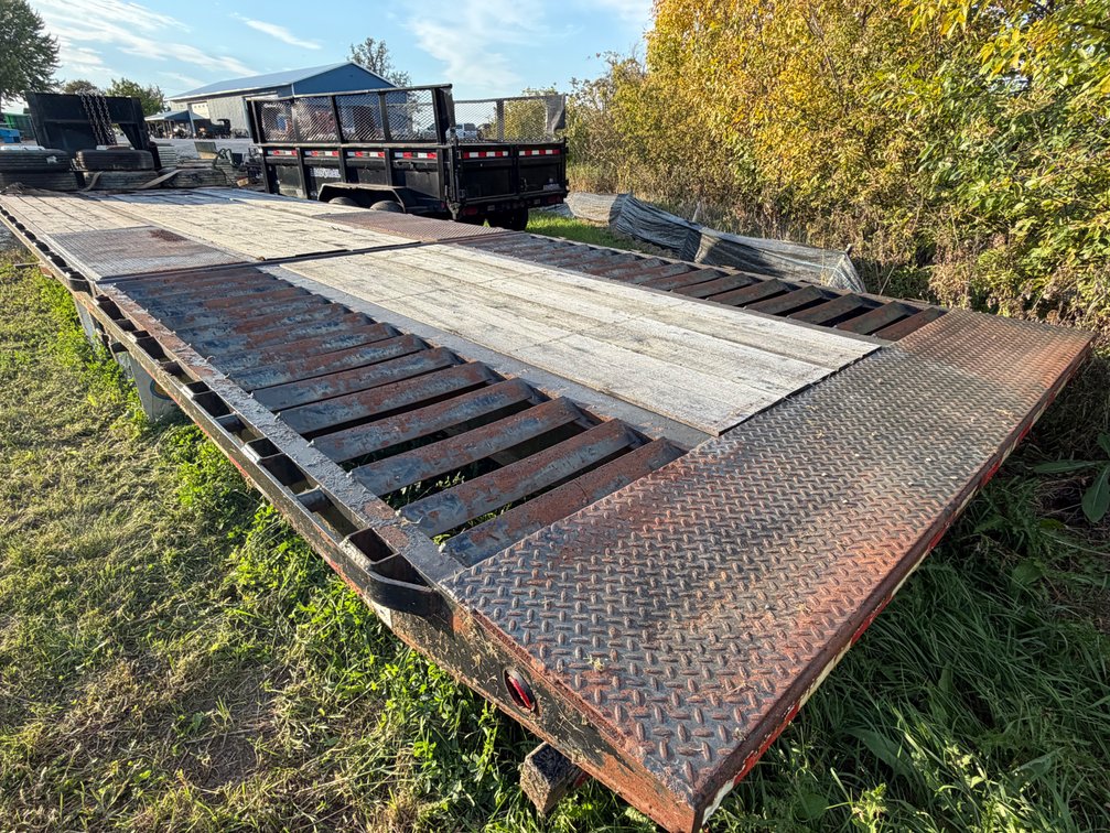 2017 Rolls Rite 14 1/2 Ton Trailer (Clean Title)