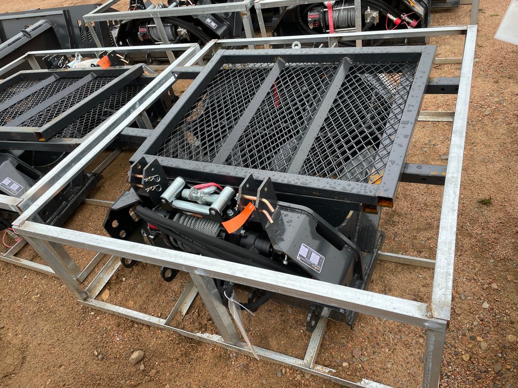 LandHonor 15,000 lb. Hydraulic Winch Attachment