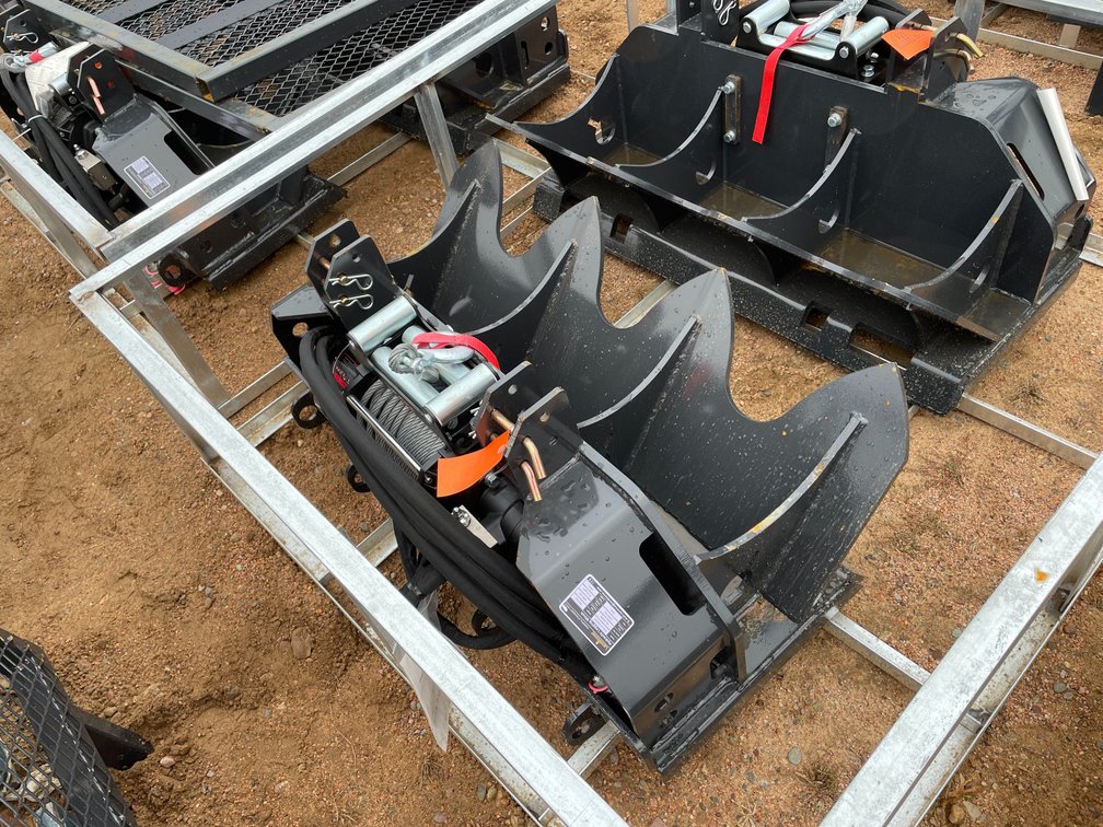 LandHonor 15,000 lb. Hydraulic Winch Attachment