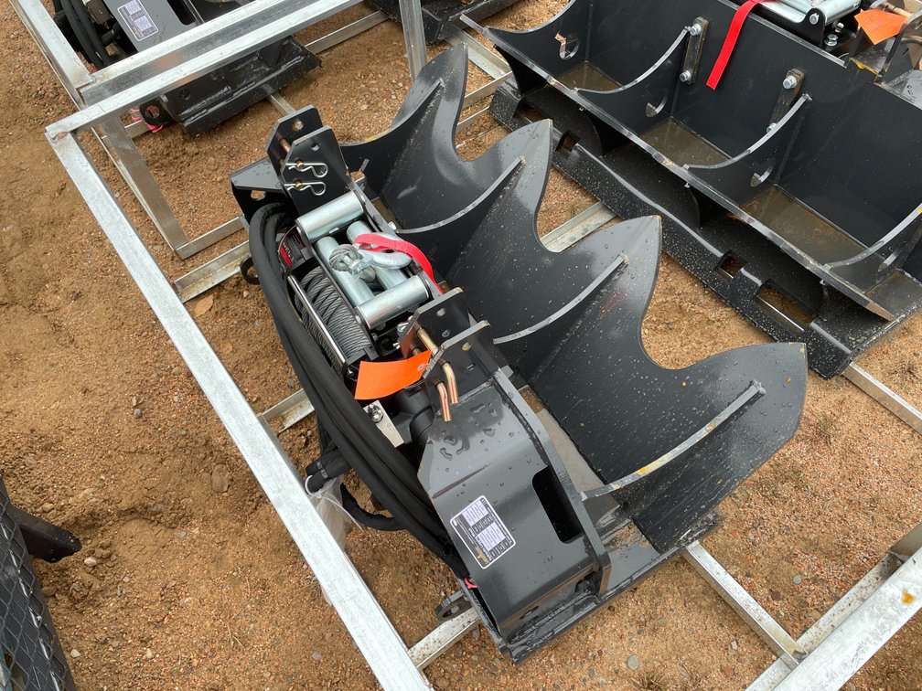 LandHonor 15,000 lb. Hydraulic Winch Attachment