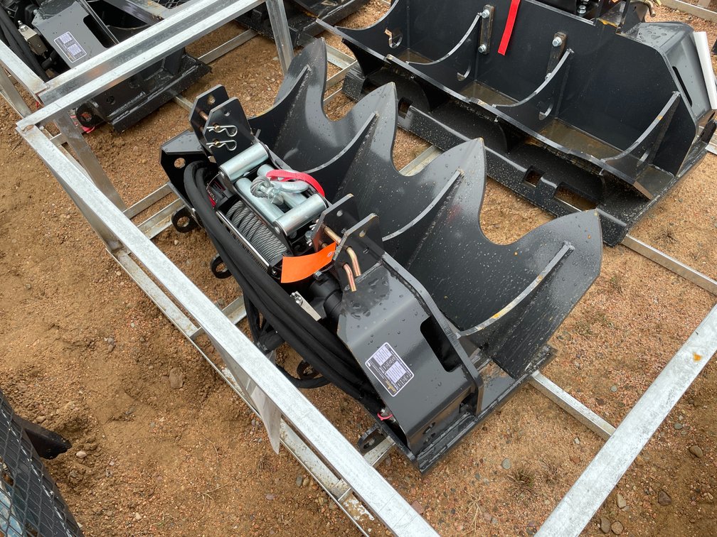 LandHonor 15,000 lb Hydraulic Winch Attachment