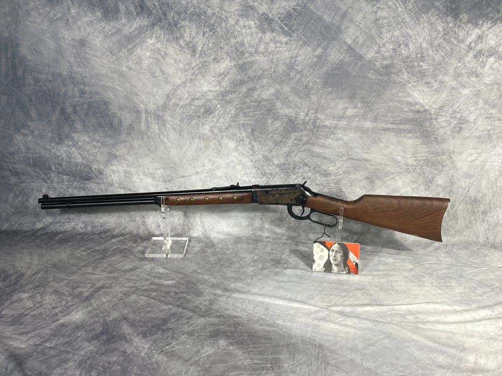 Winchester Mod 94 Crazy Horse Commemerative Edision, 38-55 WIN Lever Action Rifle SN: CCH11379 (Downing, WI)