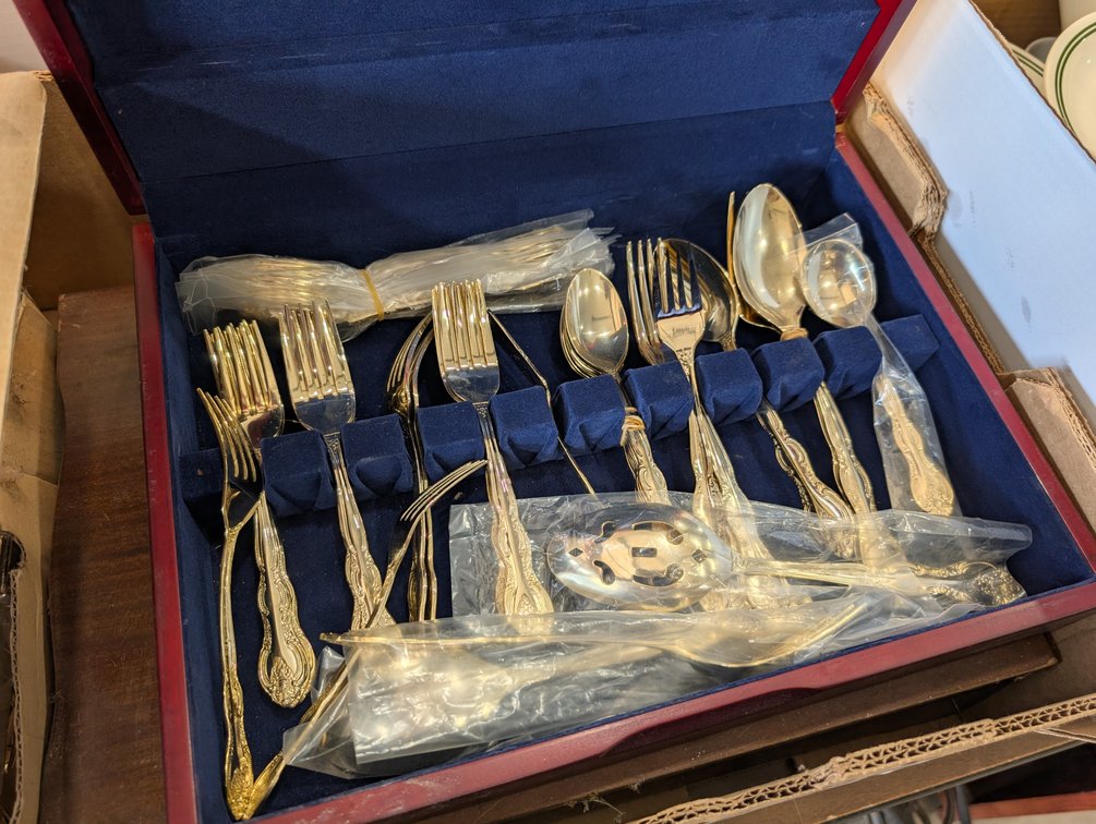 Silverware Sets