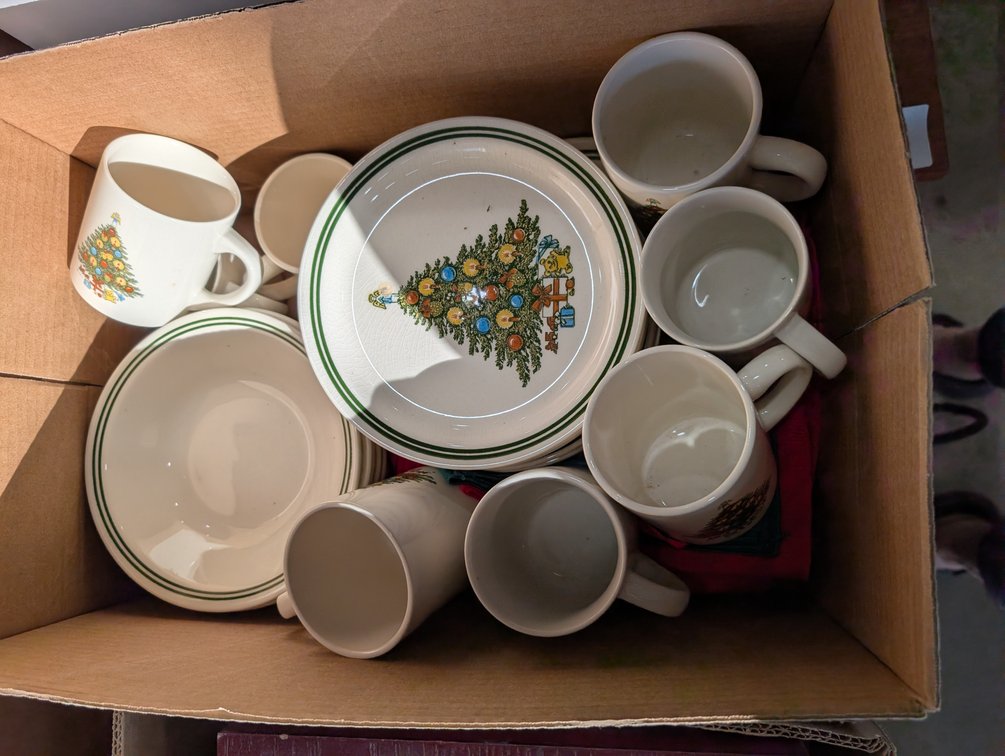 Christmas Tree Dish set
