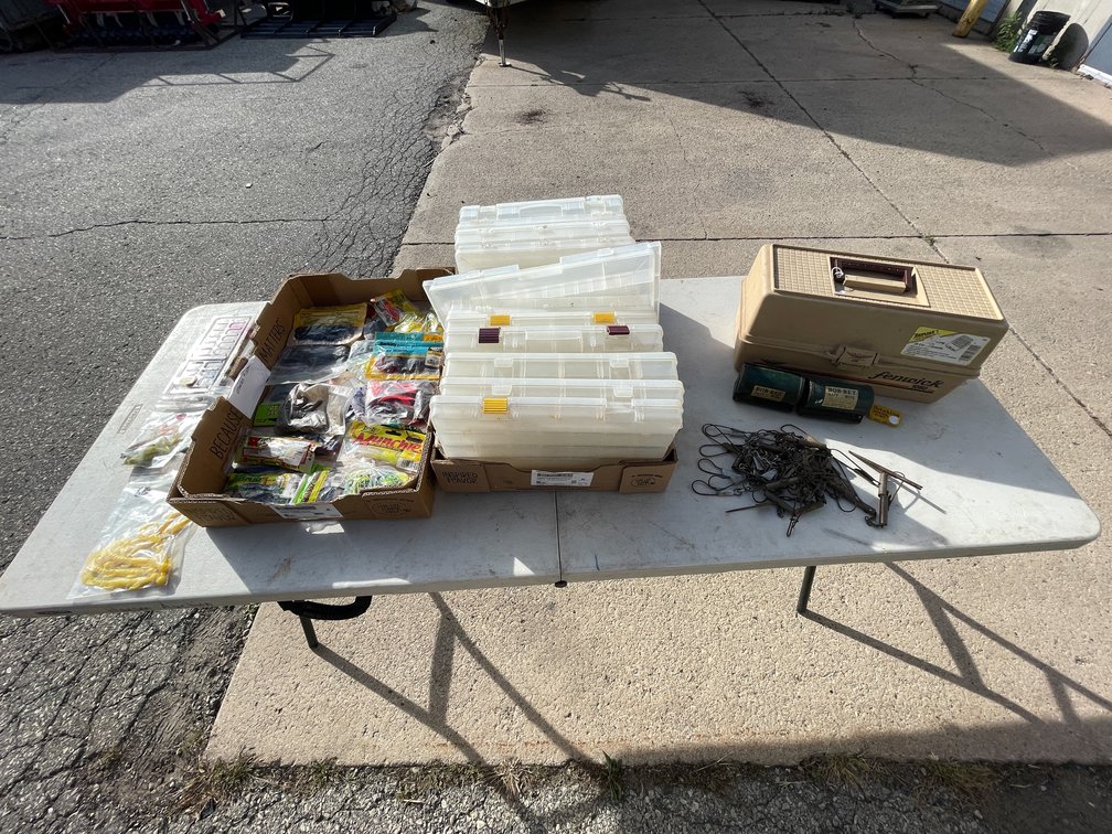 Fishing Gear (Neenah, WI)