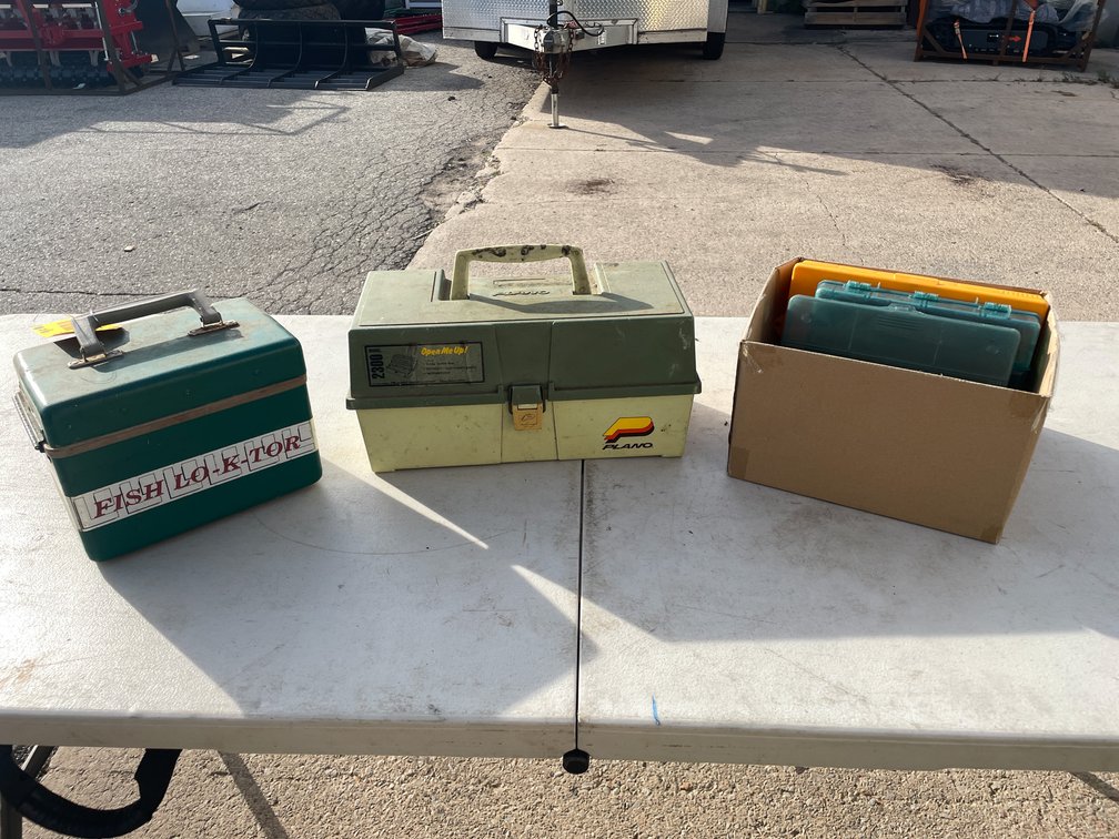 Fishing Gear (Neenah, WI)
