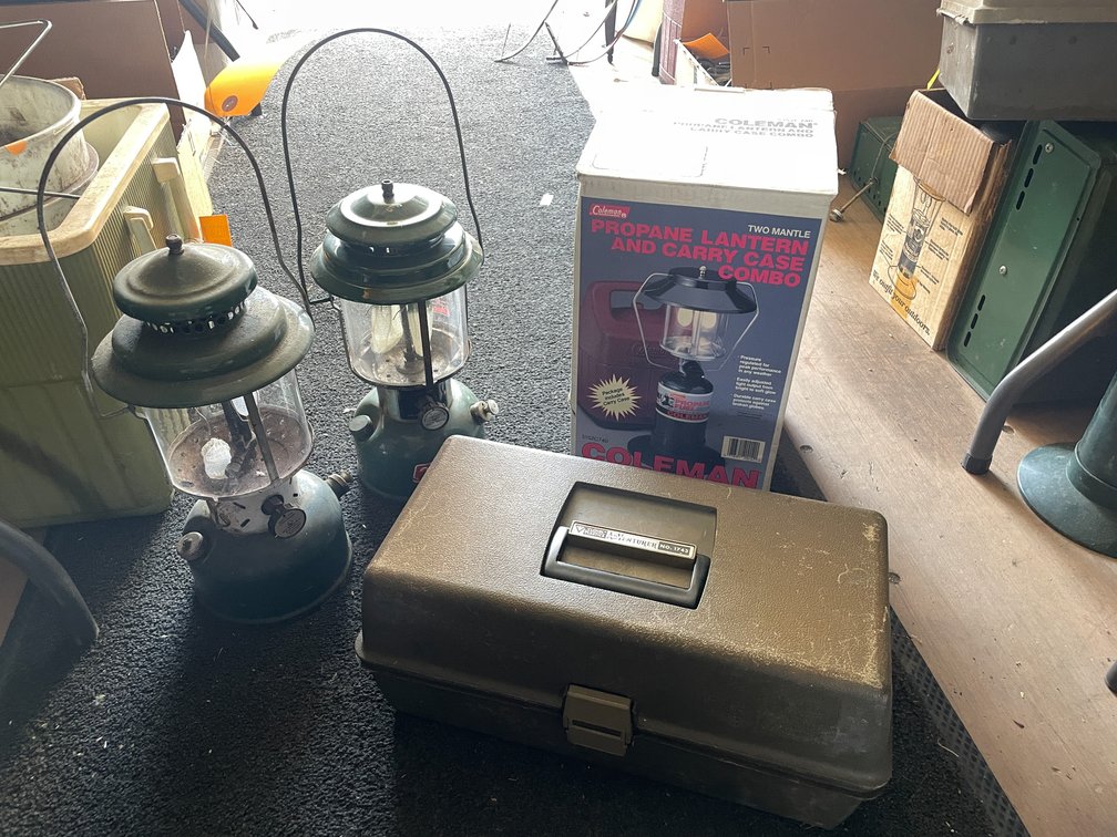 (3) Coleman lanterns (Neenah, WI)