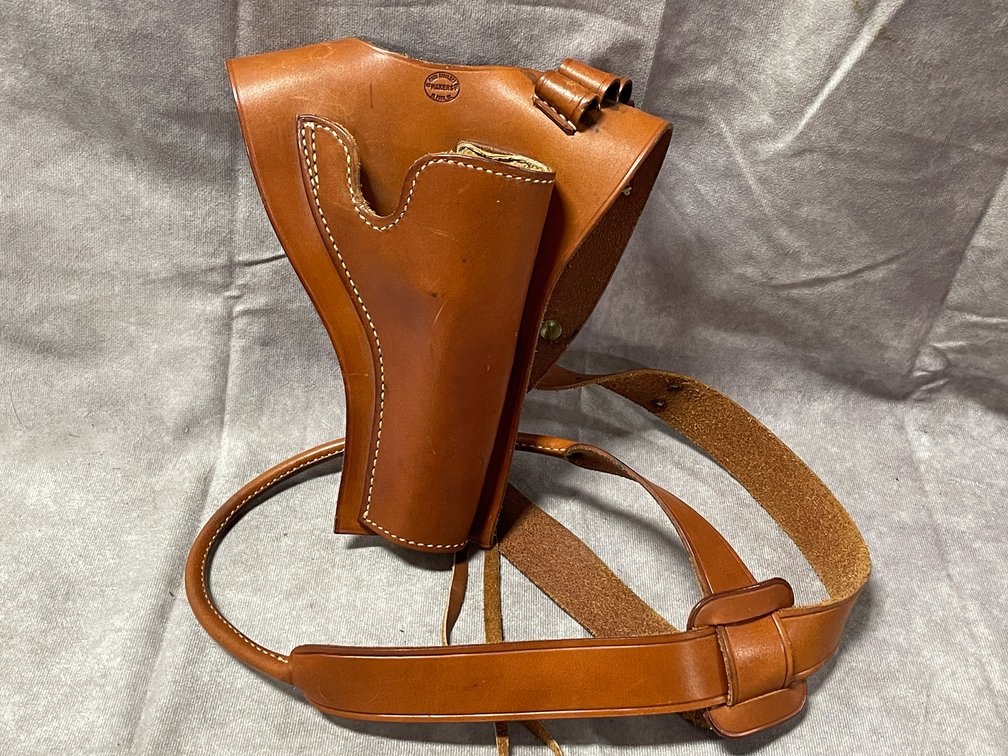 Shoulder Holster (Neenah, WI)