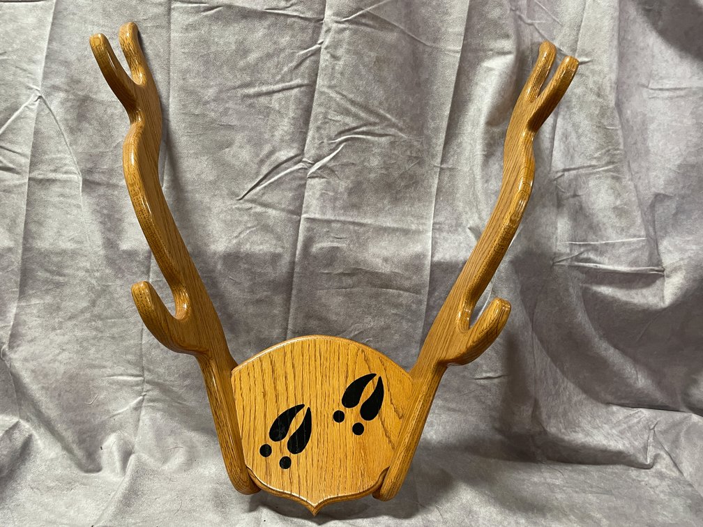 Wall Compound Bow Holder (Neenah, WI)
