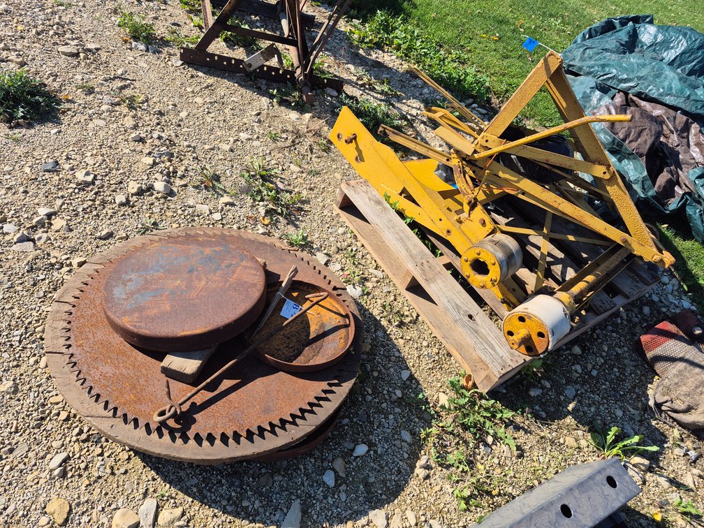 Old Time Buck Saw