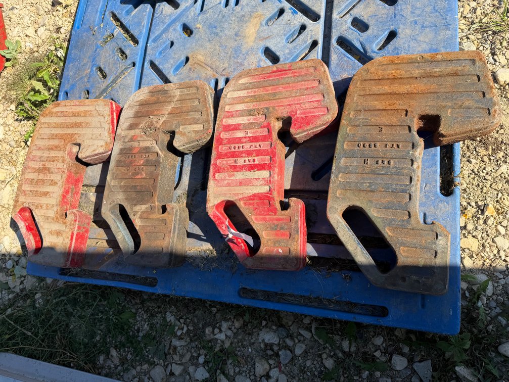 Red Tractor Weights