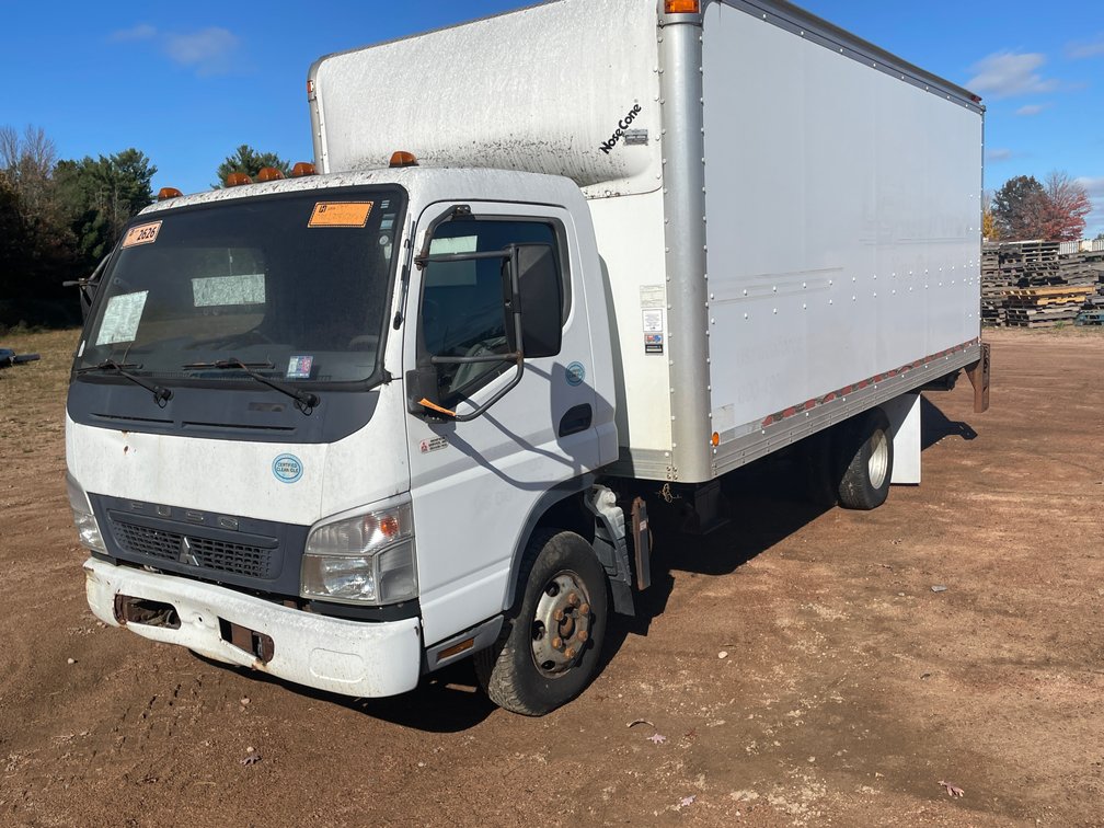 2010 Mitsubishi Cube Van NON-RUNNER (Has WI Title)