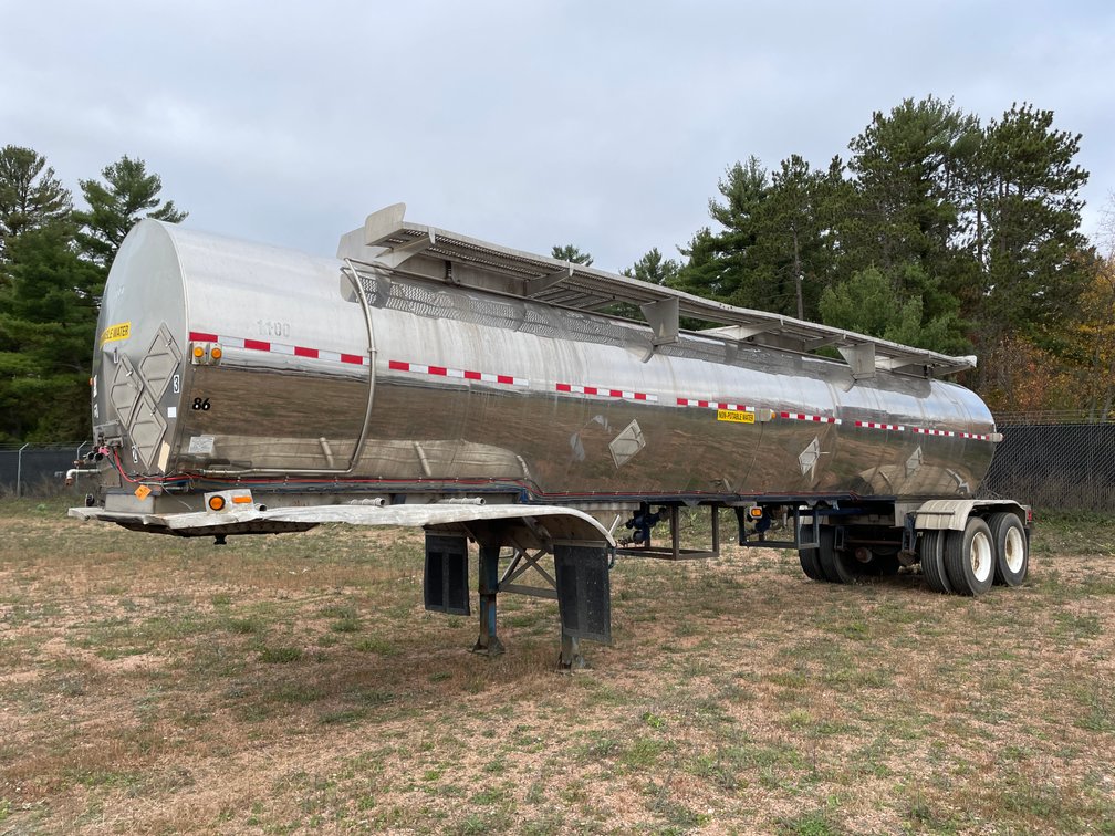 1995 Reconstructed Semi Trailer (Has WI Title)