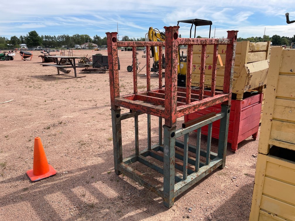 (2) Tube Steel Racks