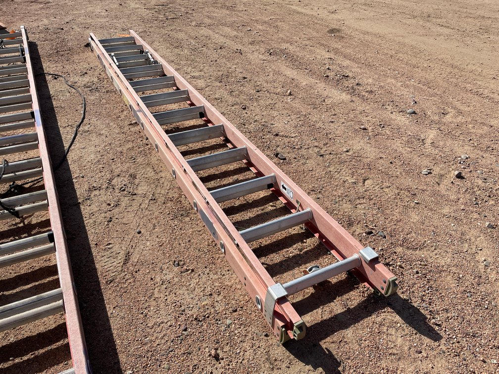 24' Titan Extension Ladder