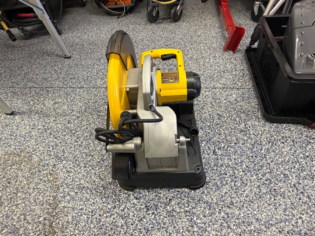 DeWalt 14" Cut Off Saw