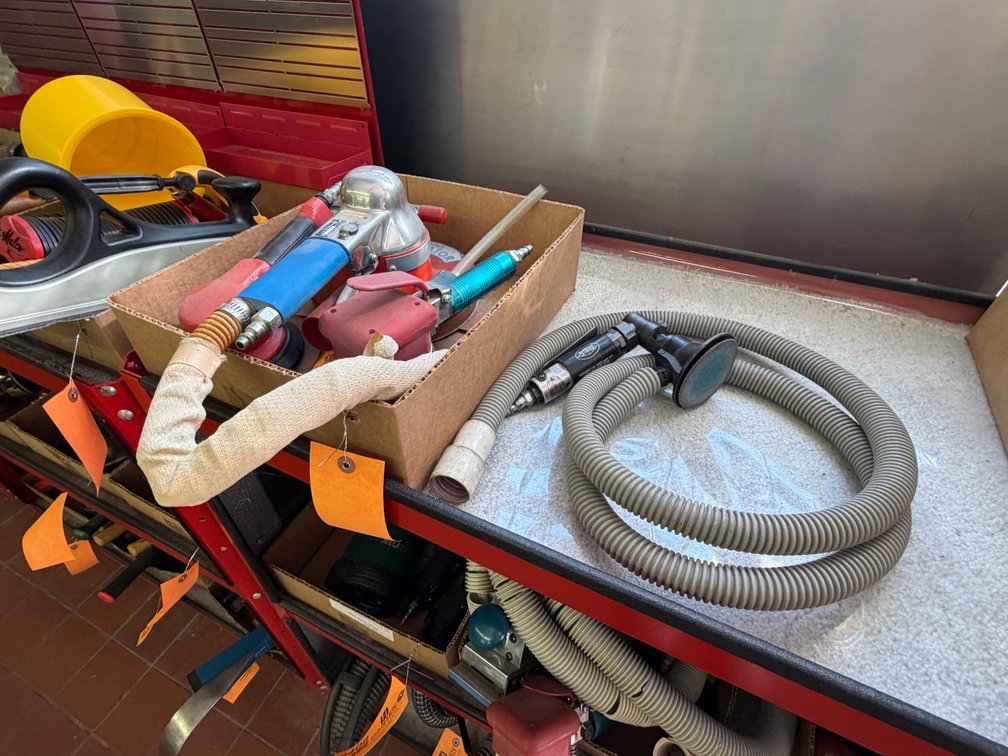 (4) Pneumatic Sander and Buffers